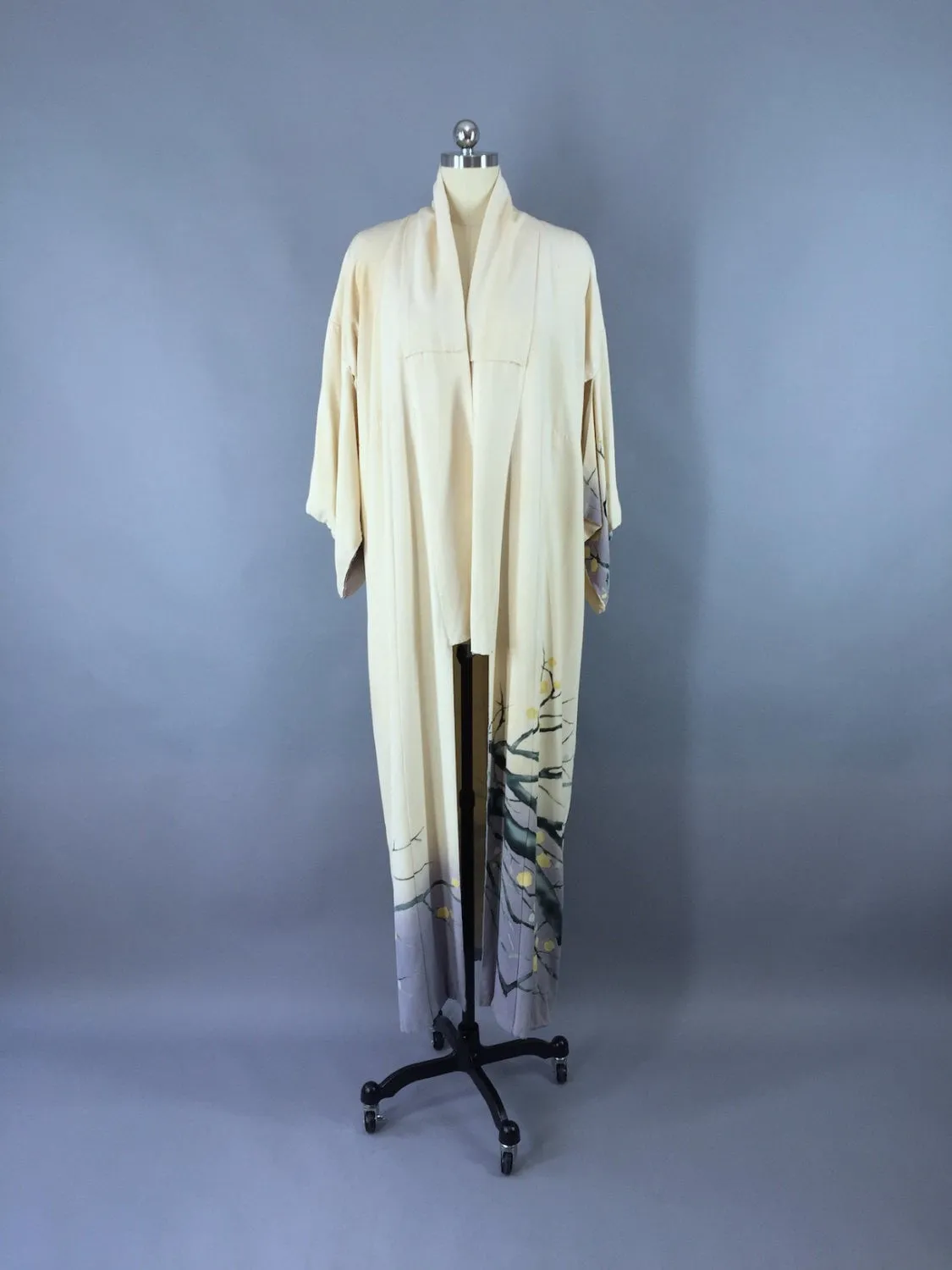 1950s Vintage Silk Kimono Robe / Ivory Branches