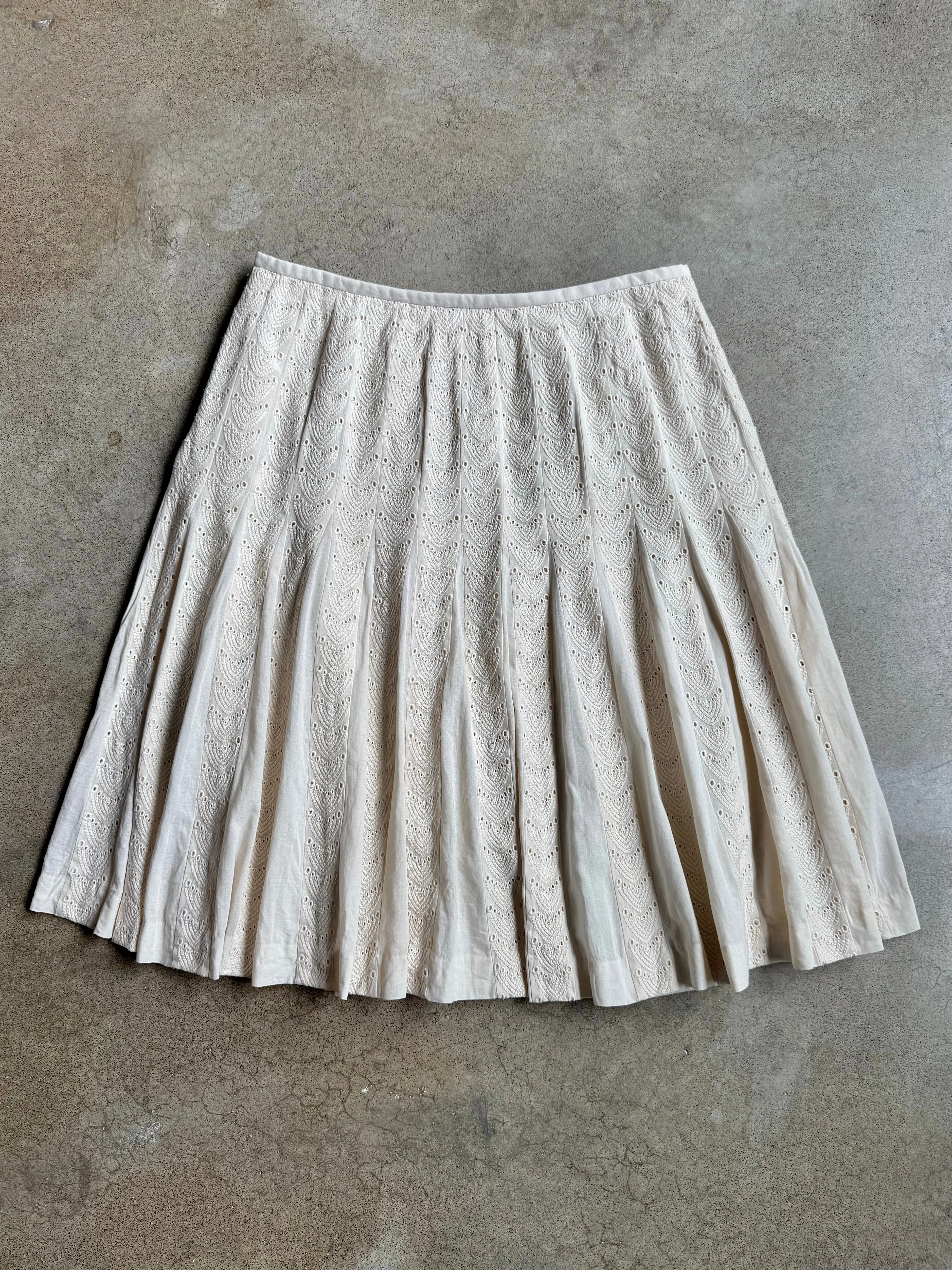 Ann Taylor Cream Cotton Eyelet Pleated Skirt (L)