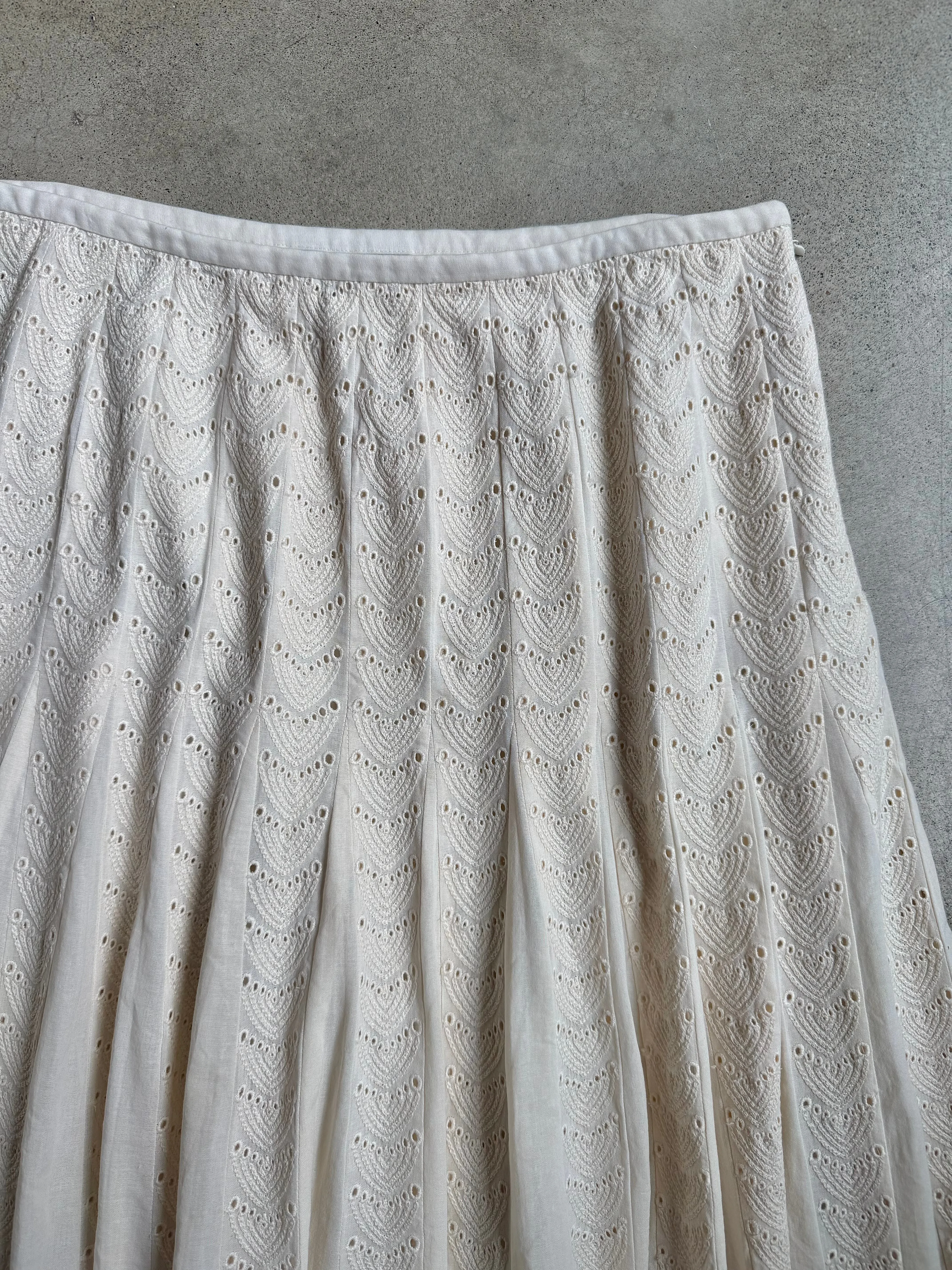 Ann Taylor Cream Cotton Eyelet Pleated Skirt (L)