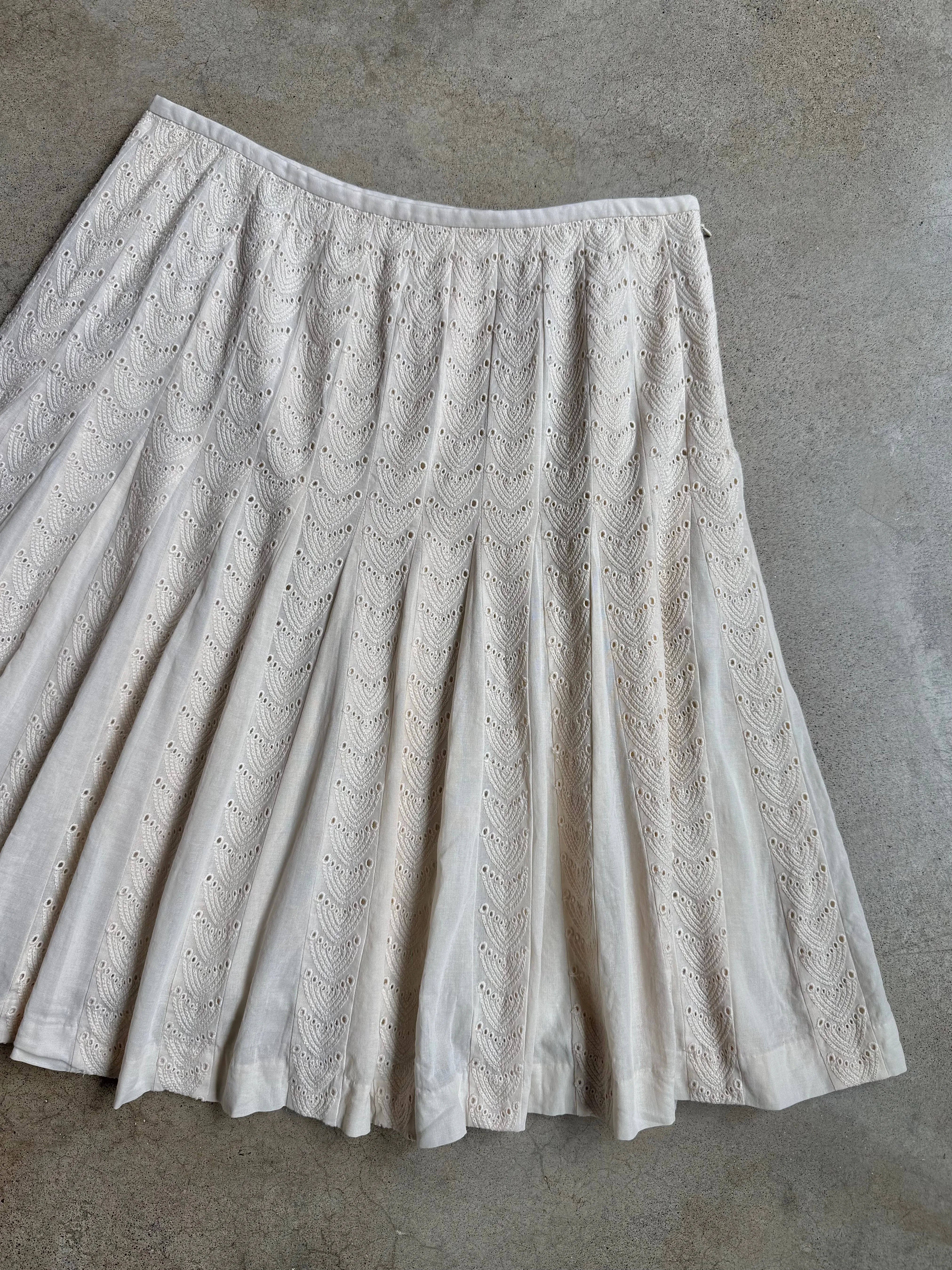 Ann Taylor Cream Cotton Eyelet Pleated Skirt (L)
