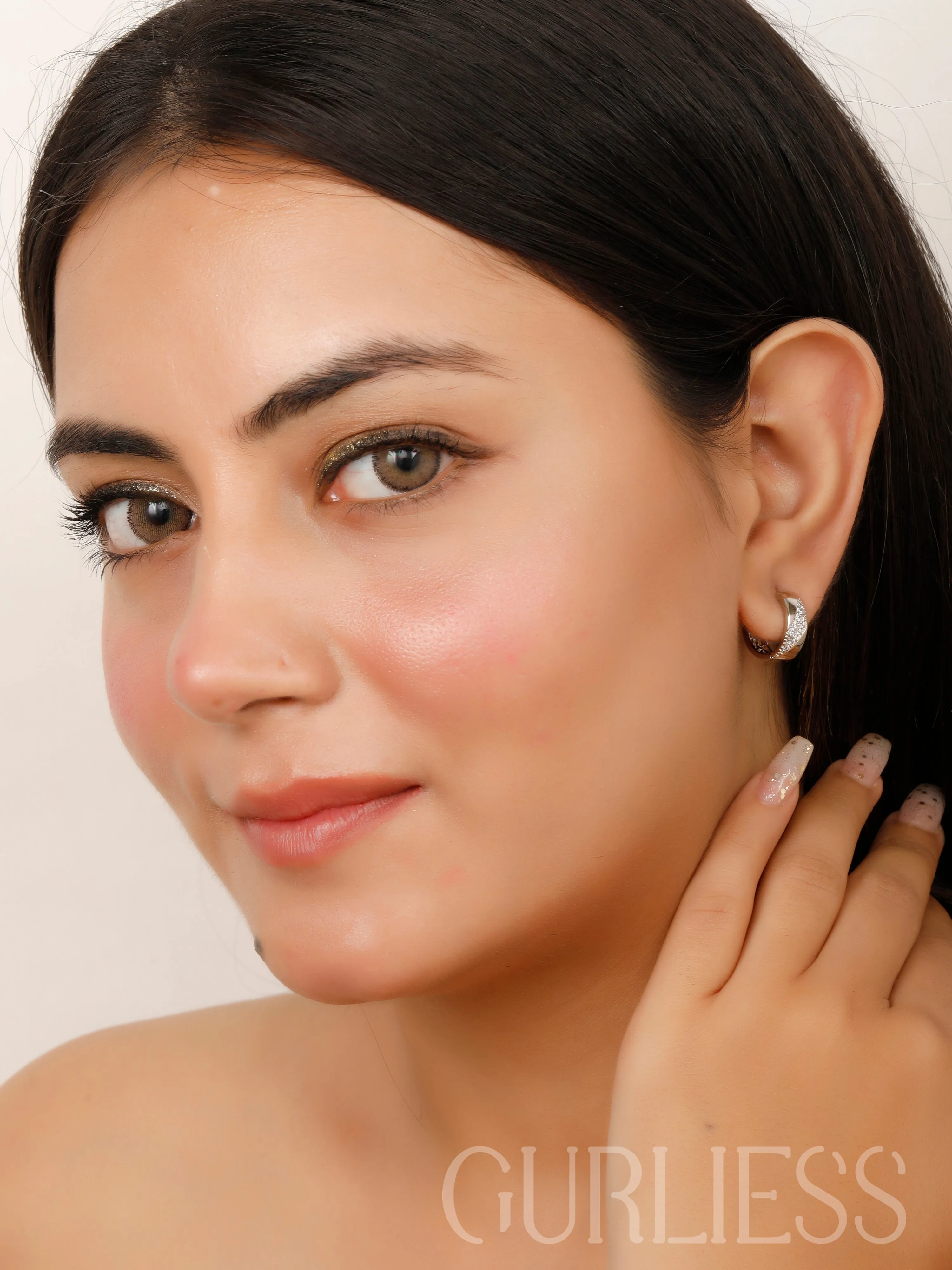 Classic Minimal Stud Earrings
