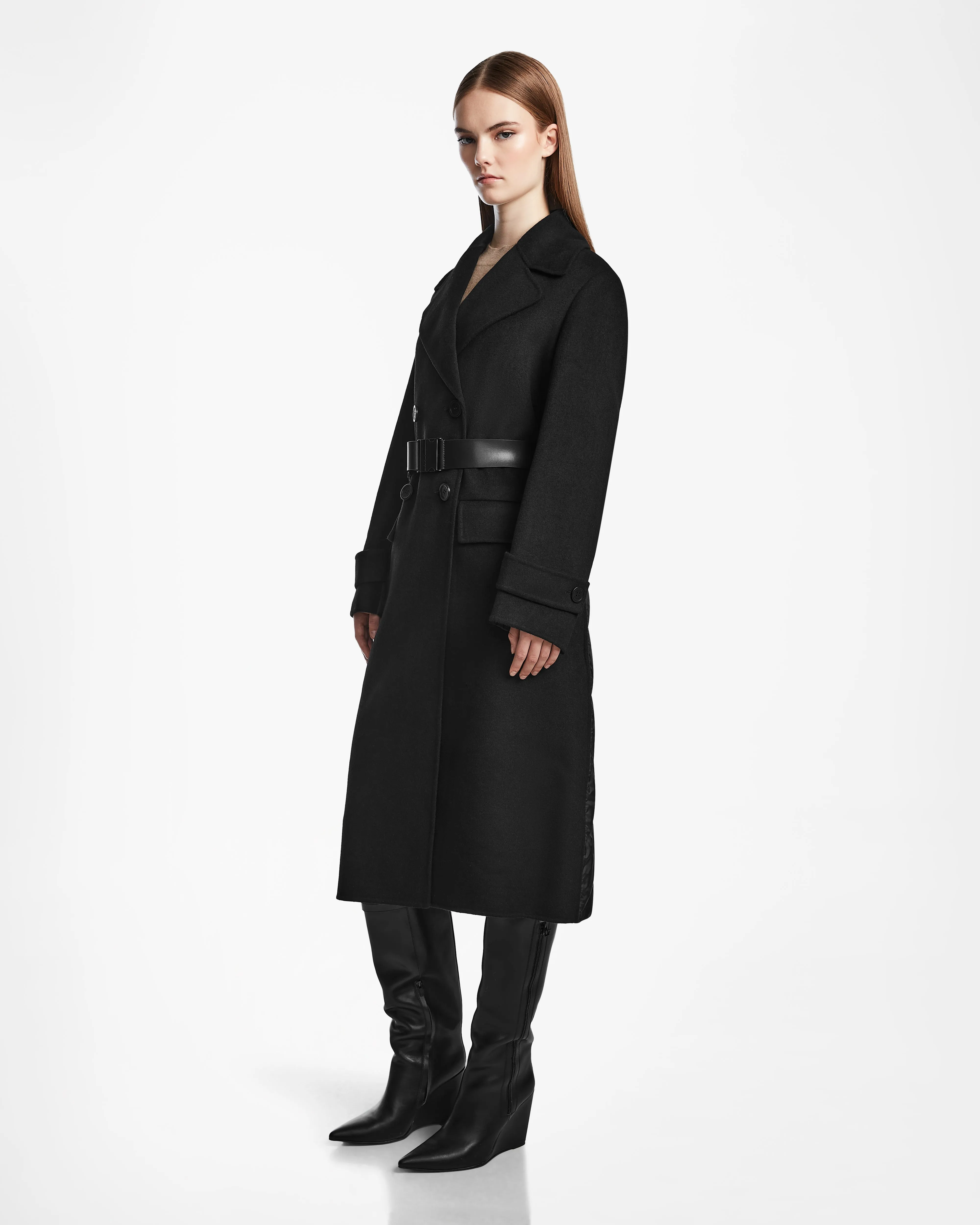 IVE - L124560 Black