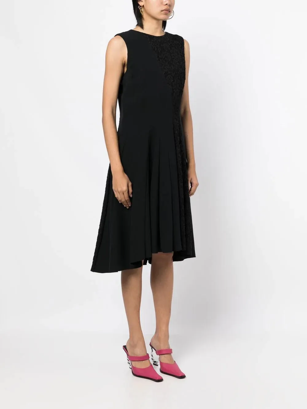 Lace Panelled Sleeveless Dress