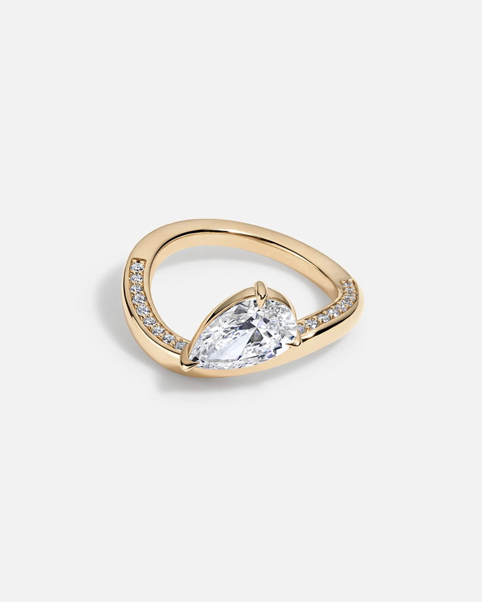 LAGUNA Wave Ring   Pear