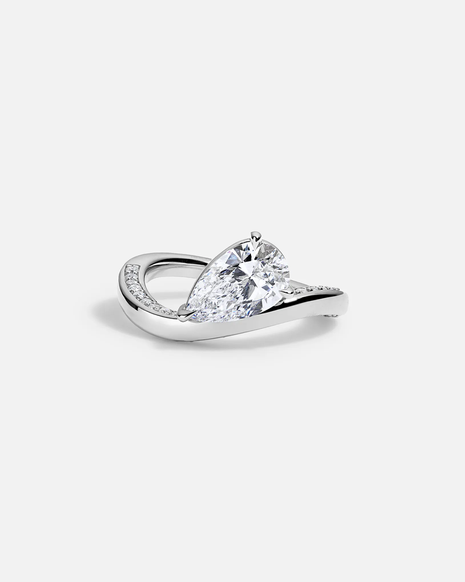 LAGUNA Wave Ring   Pear