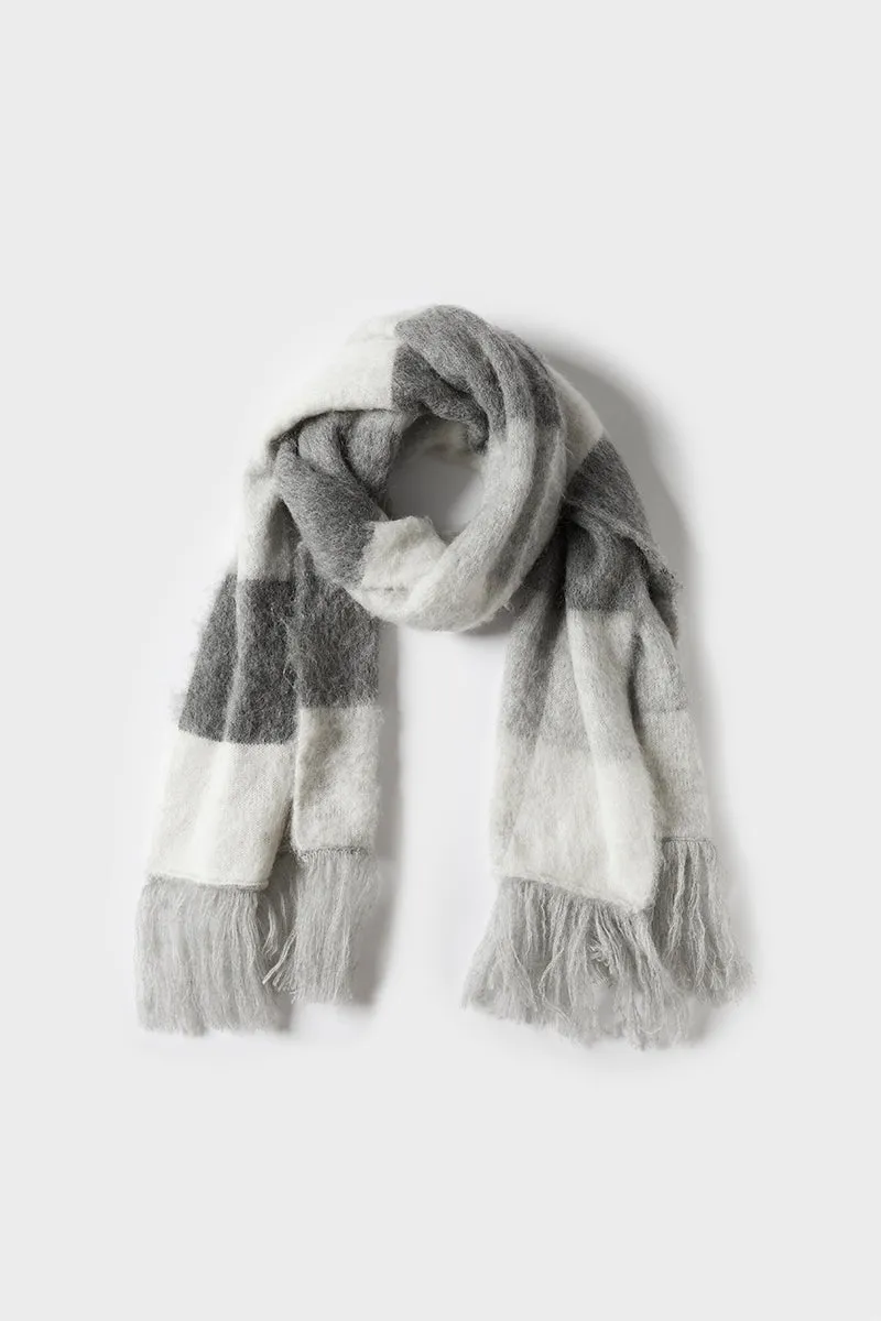 Nielson Scarf Grey Check