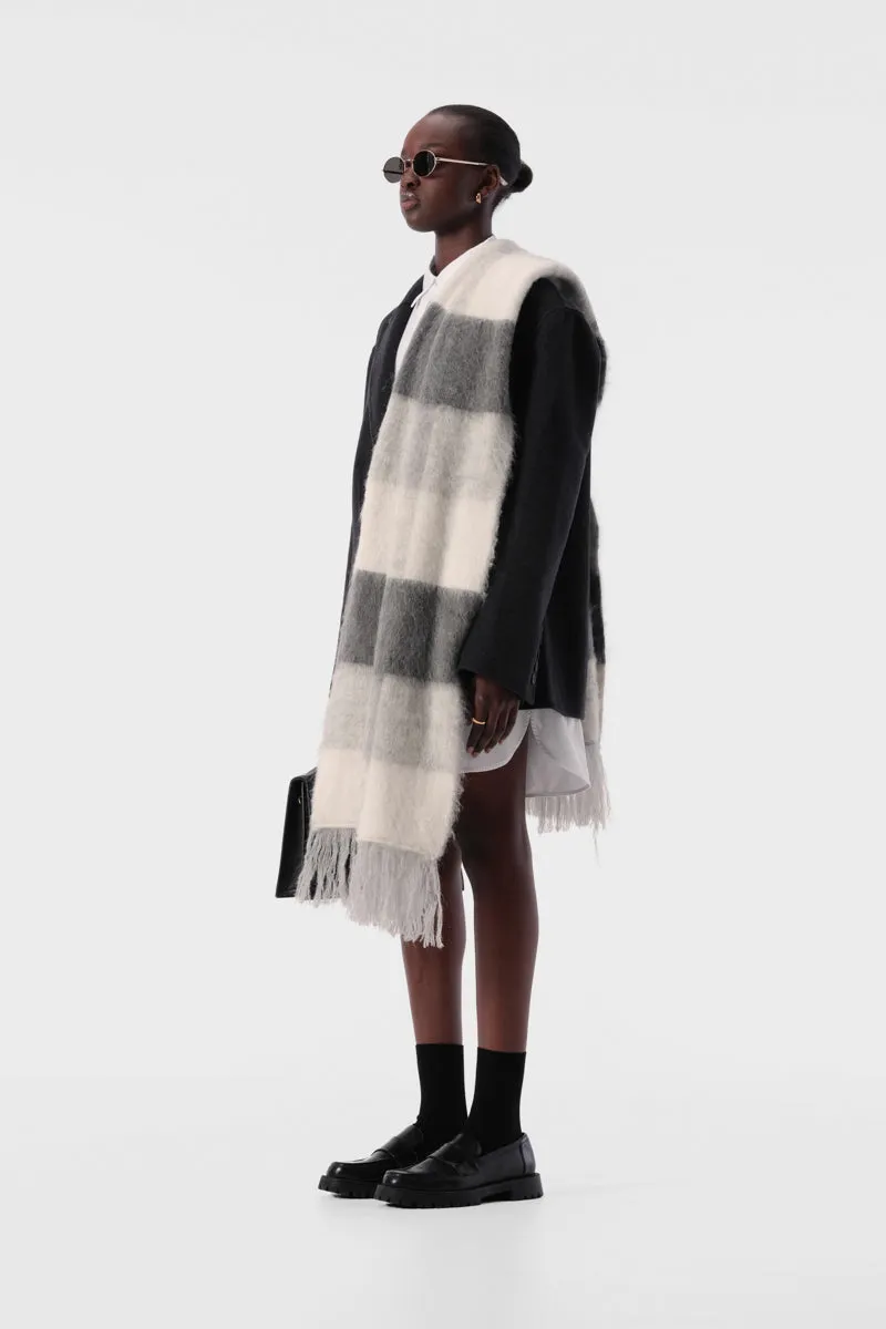Nielson Scarf Grey Check