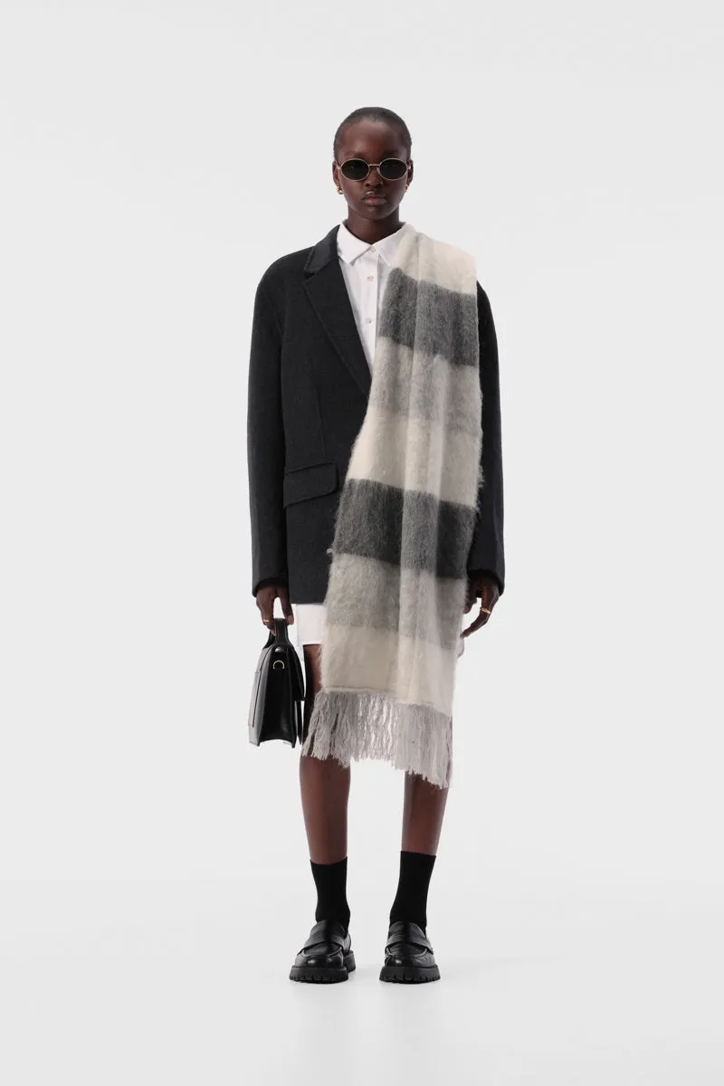 Nielson Scarf Grey Check
