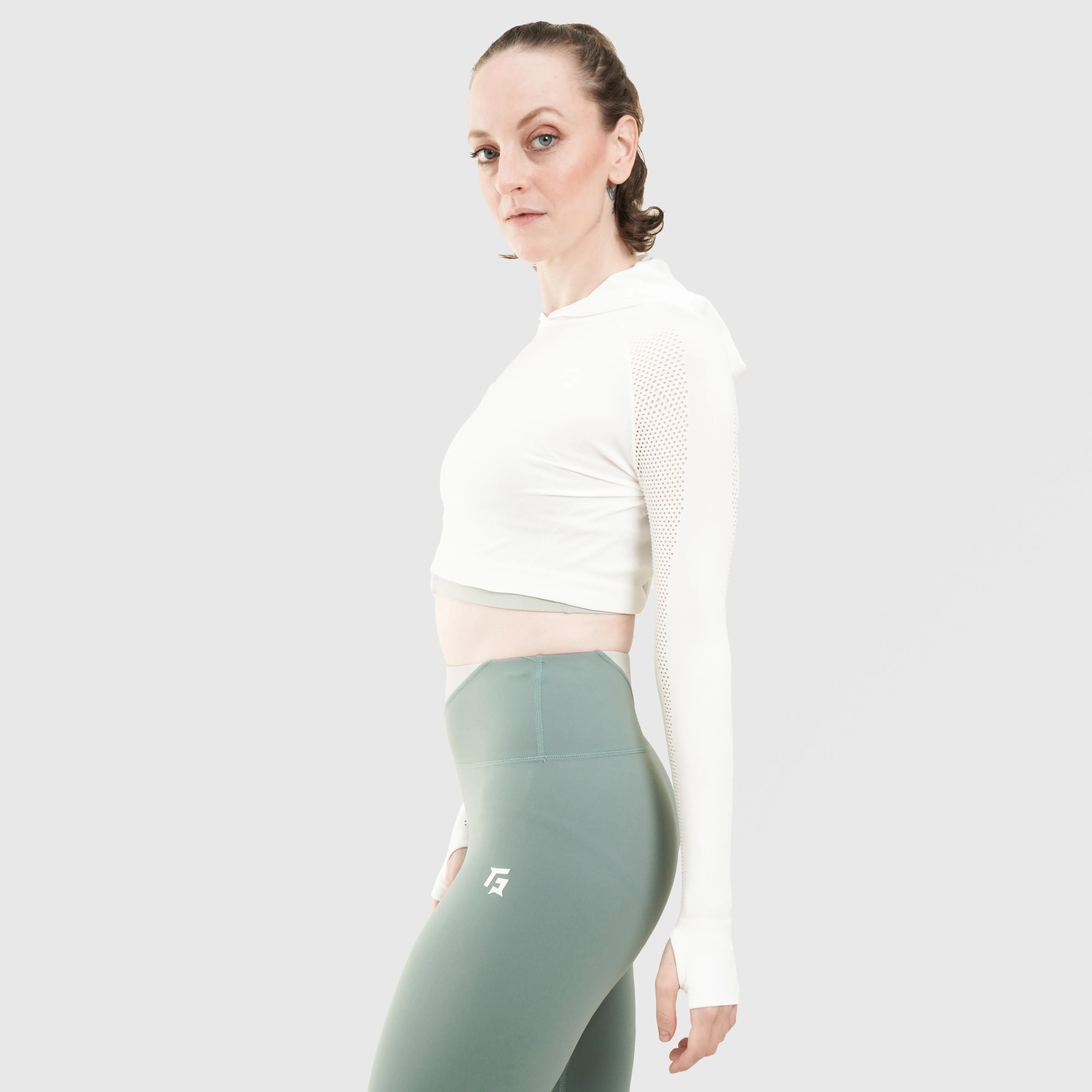 Snug Seamless Crop Top (White)