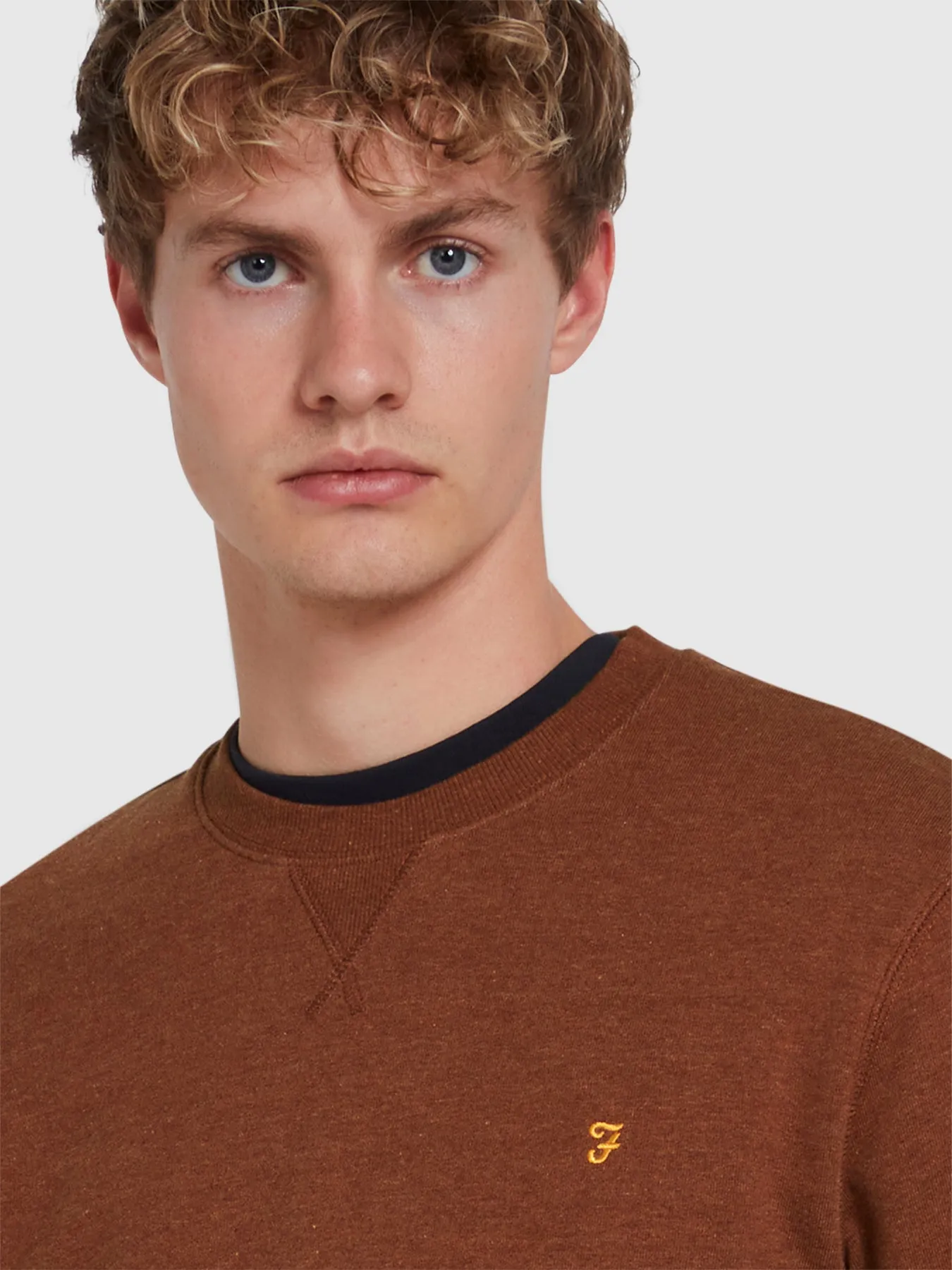 Tim Organic Cotton Crew Neck Sweatshirt In Dark Teak Marl